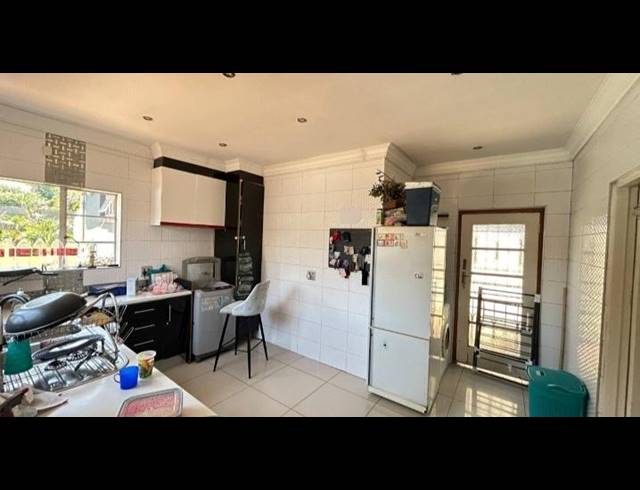 3 BEDROOM HOUSE FOR SALE IN SUNNYRIDGE